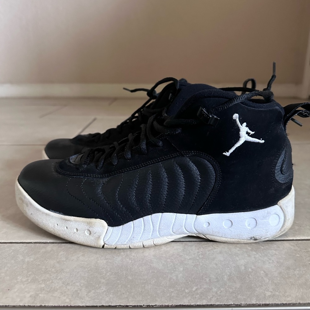 jumpman pro basketball shoes